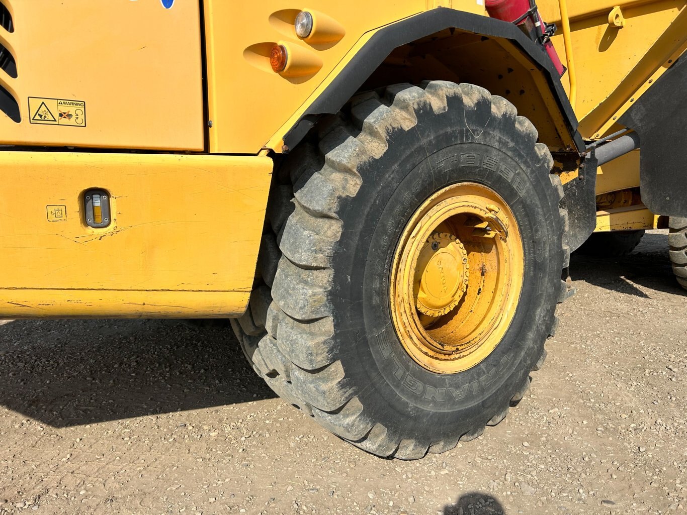 2005 Volvo A30D Articulating Dump Truck