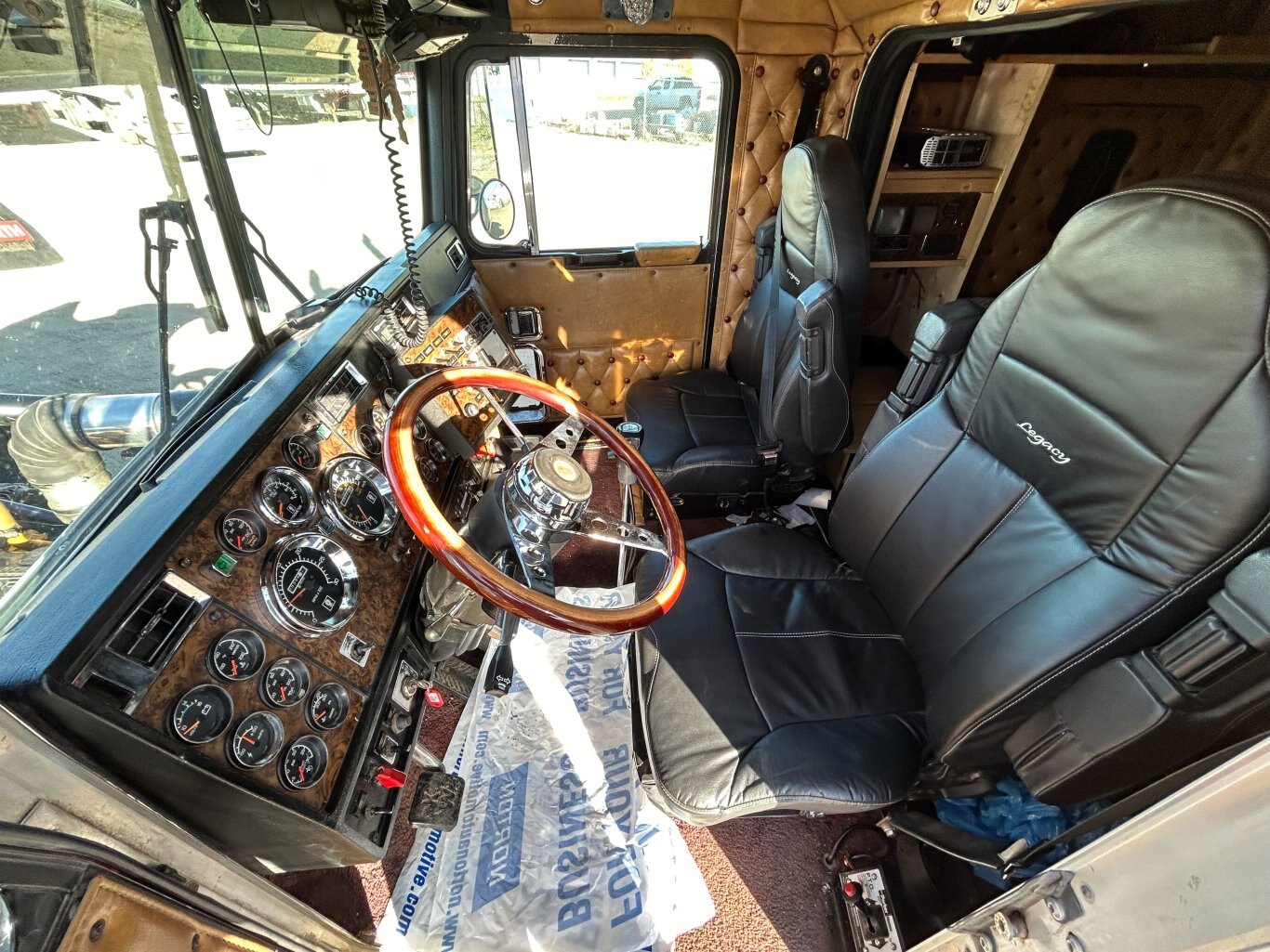 1993 Kenworth W900L T/A Truck Tractor