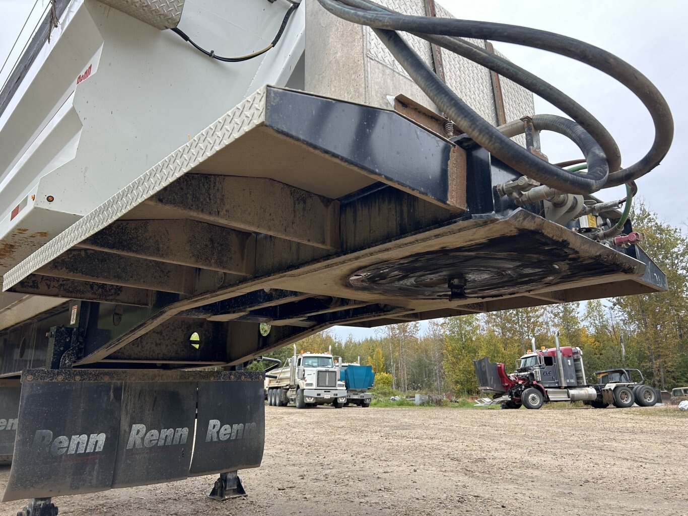 2016 Renn Tri Axle End dump