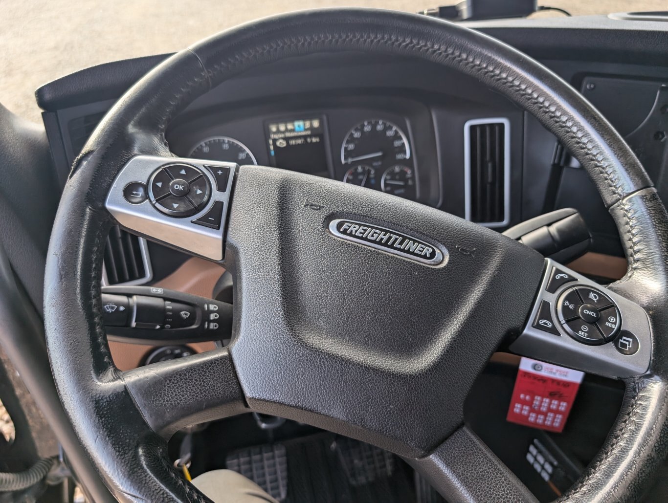 2019 Freightliner Cascadia 125 T/A Sleeper Truck Tractor