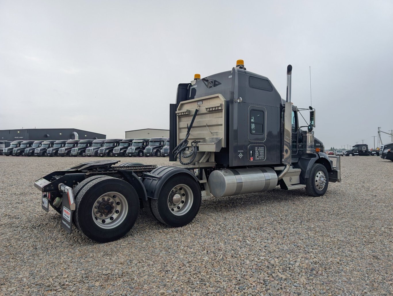 2019 Kenworth T800 Glider T/A Sleeper Truck Tractor