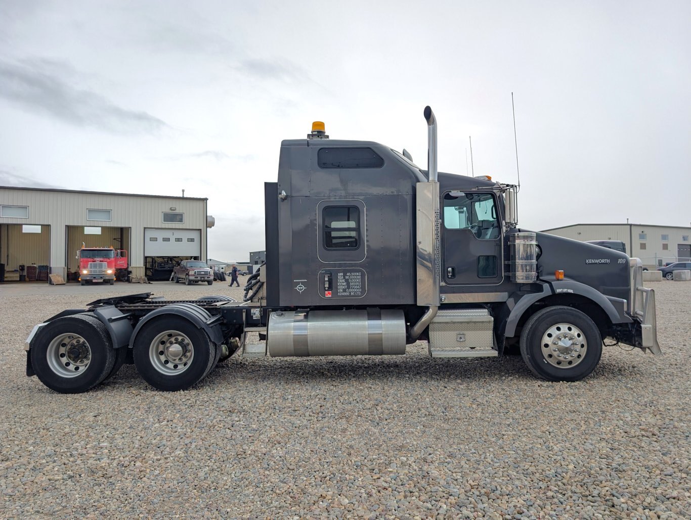 2019 Kenworth T800 Glider T/A Sleeper Truck Tractor