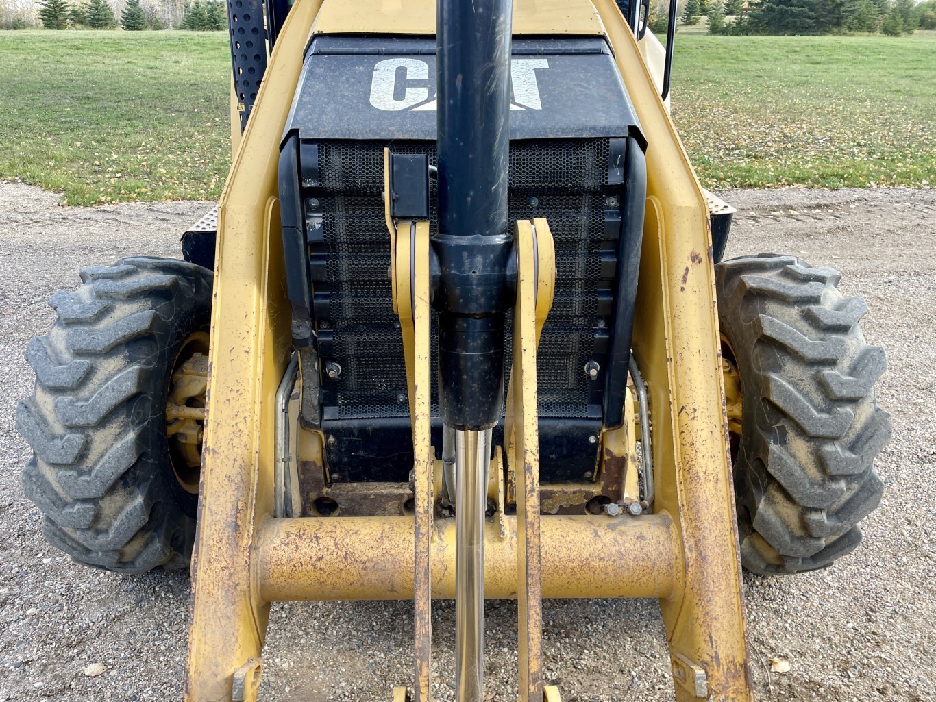 2015 Caterpillar 420F2 Backhoe Loader