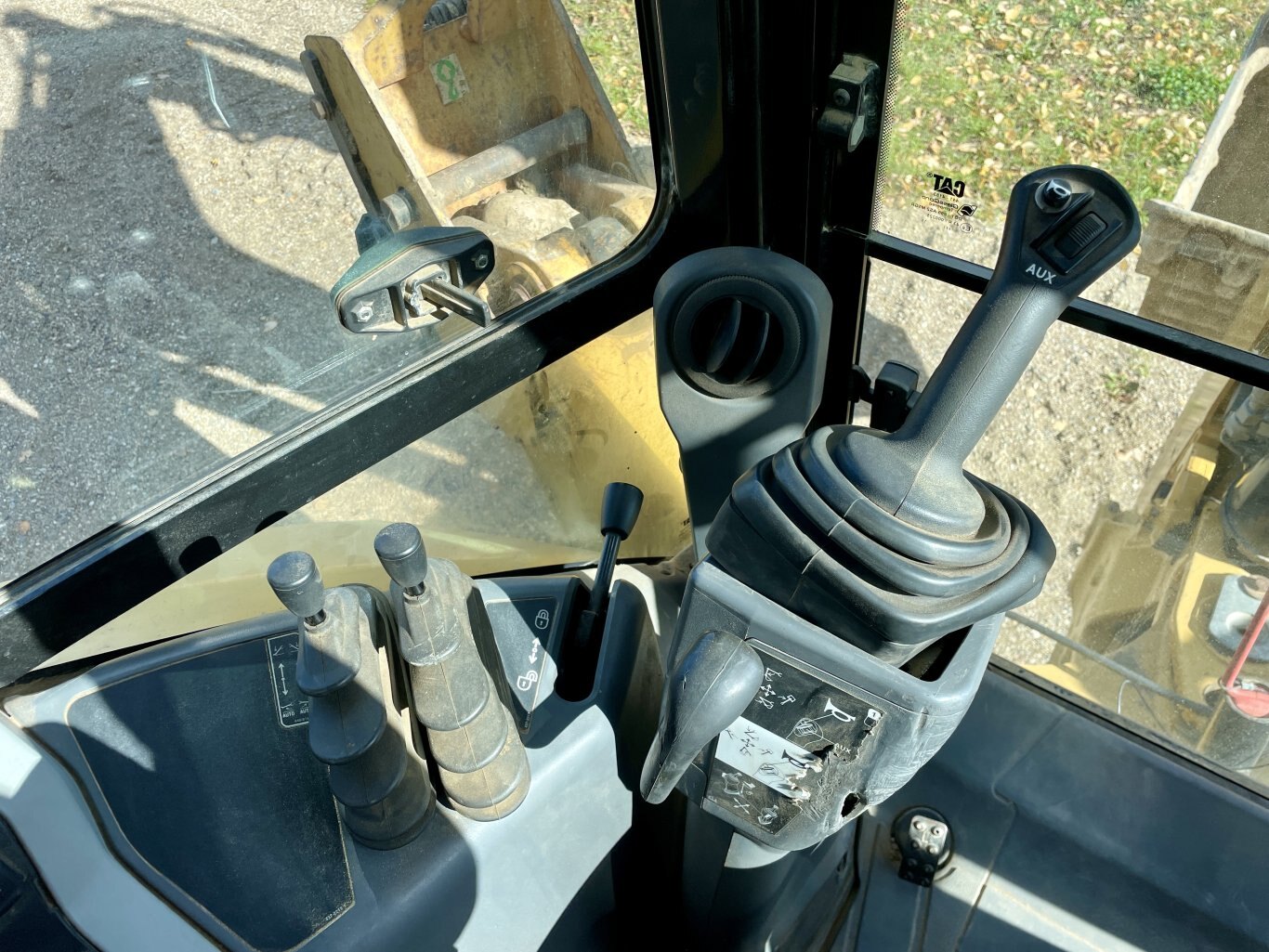 2015 Caterpillar 420F2 Backhoe Loader