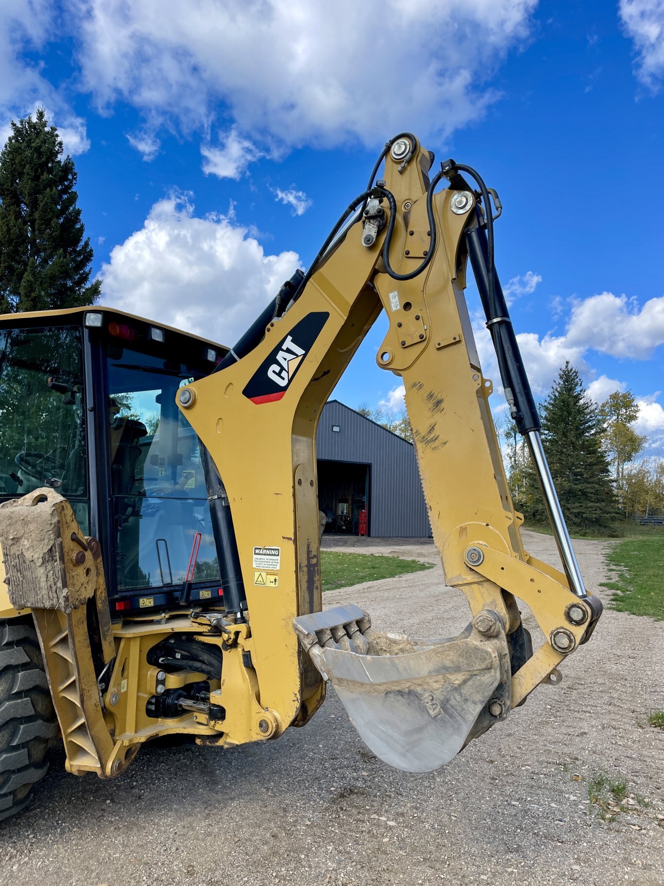 2015 Caterpillar 420F2 Backhoe Loader