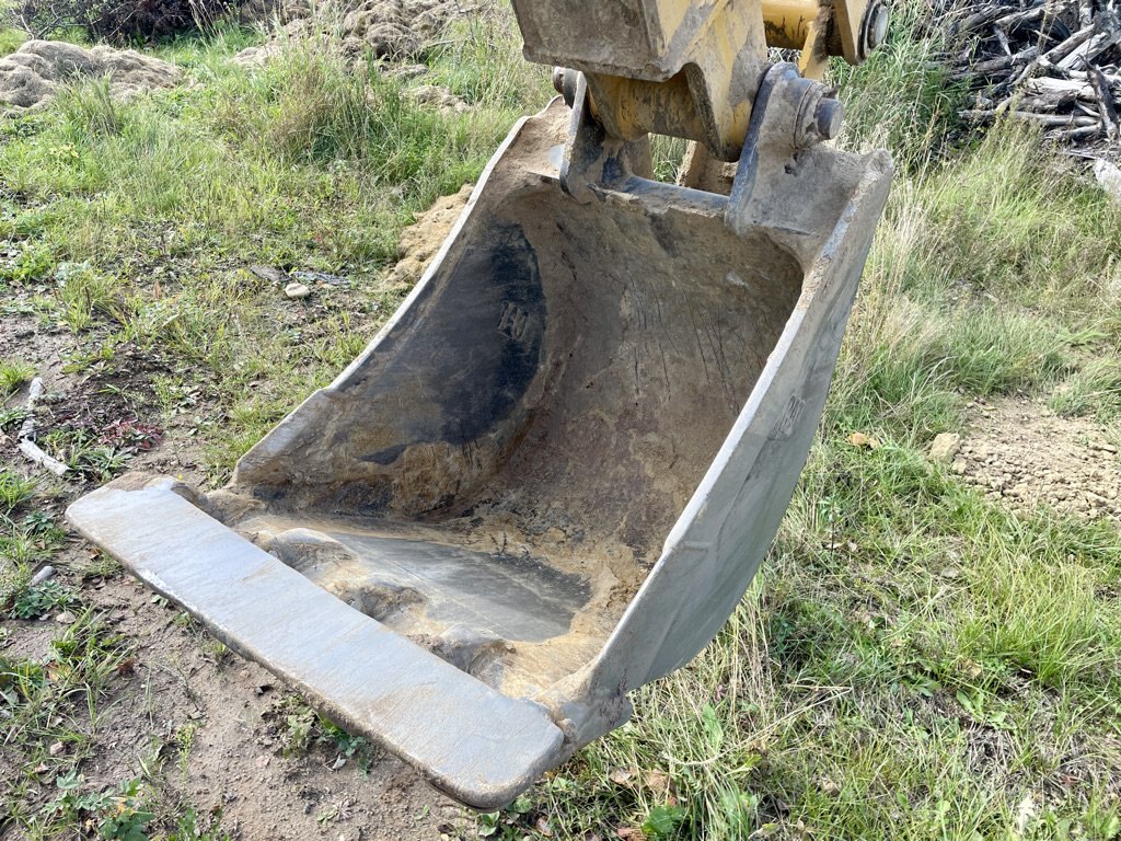 2015 Caterpillar 420F2 Backhoe Loader