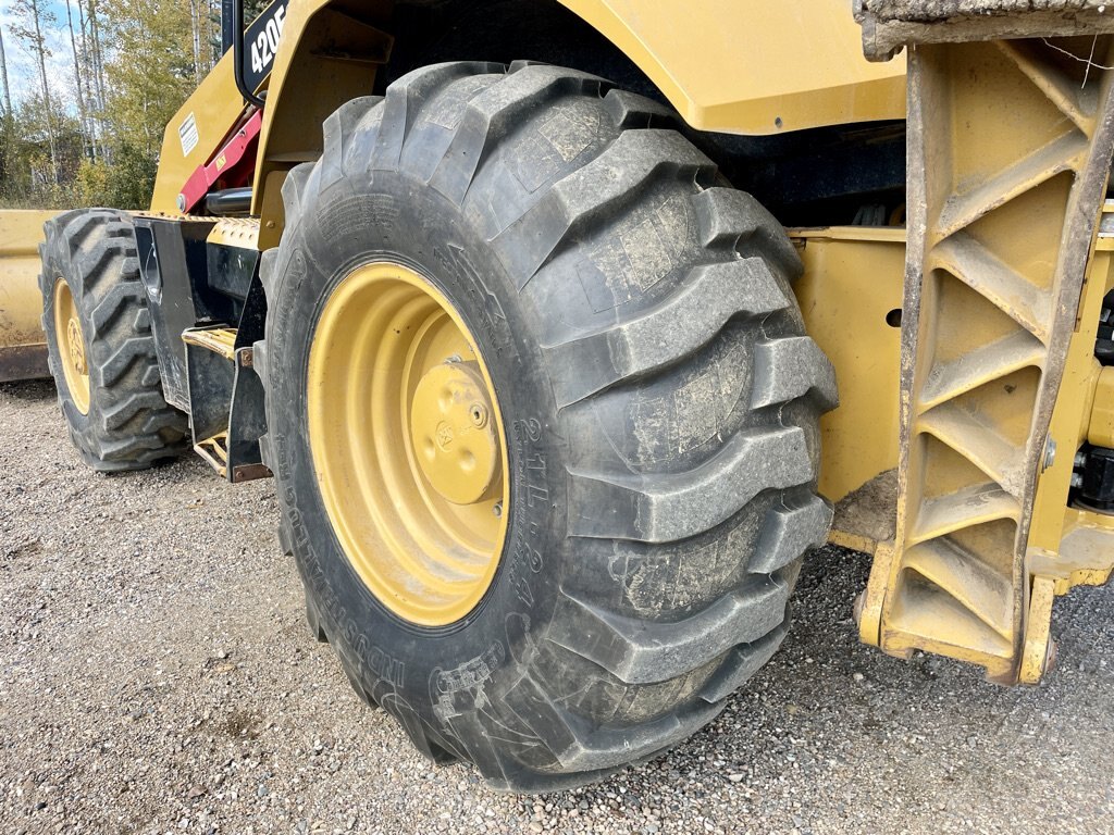 2015 Caterpillar 420F2 Backhoe Loader