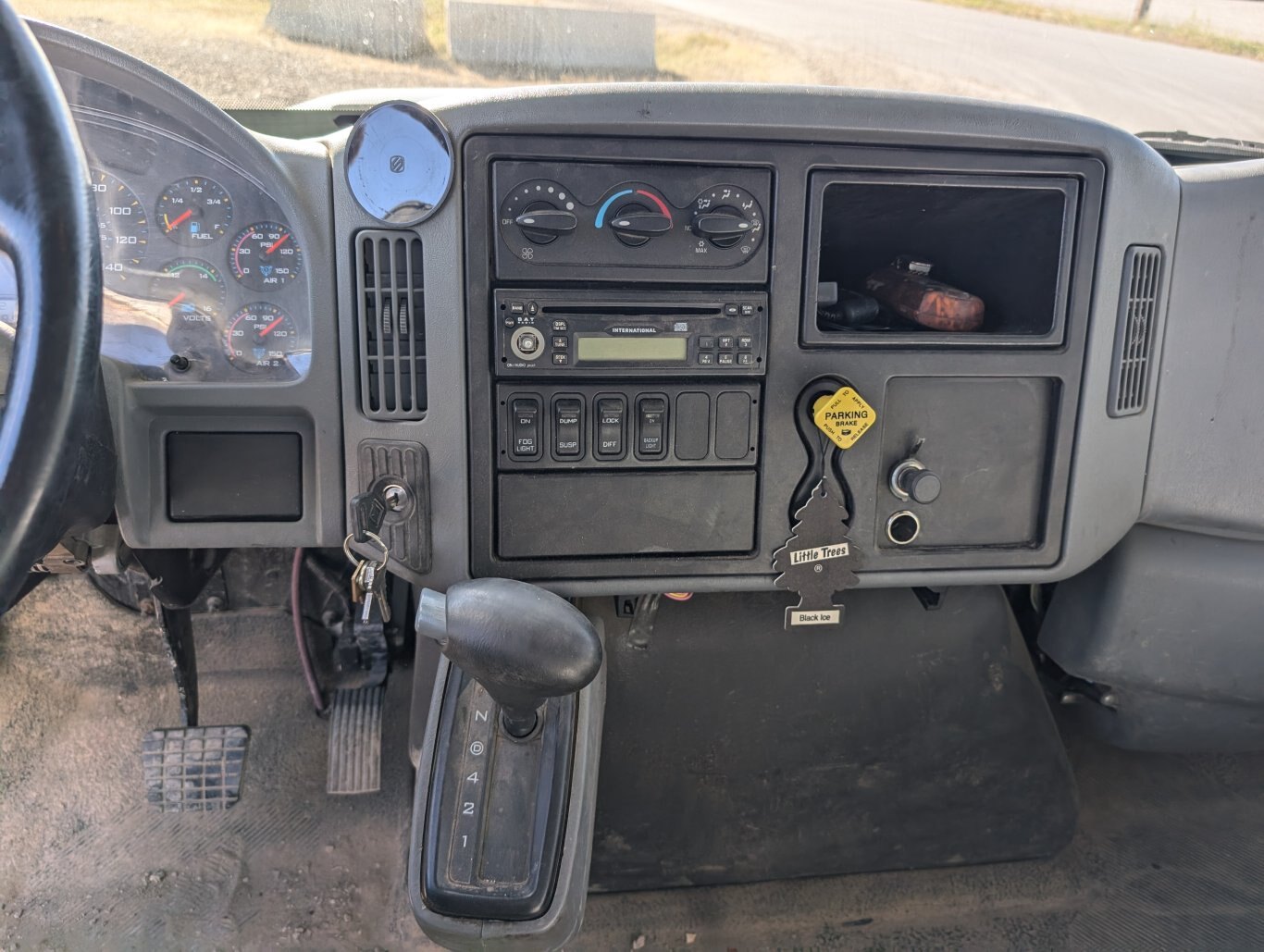 2007 International 4300 S/A Boiler/Steam Truck