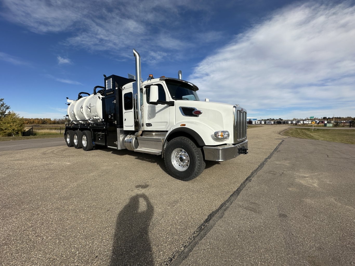 2025 Peterbilt 567 Custom Vac Combo Vac