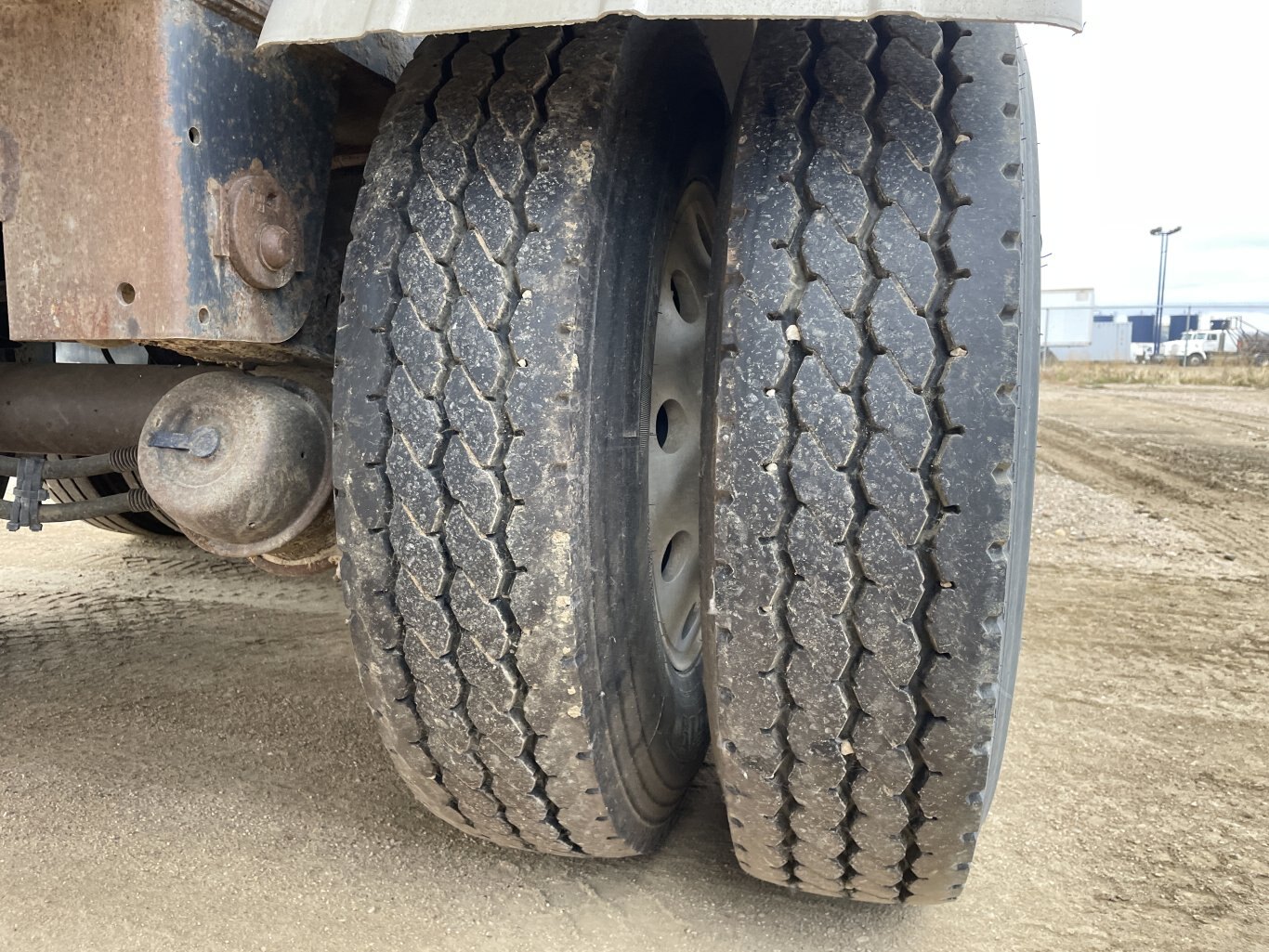 2013 Tremcar TC 407 Aluminum Super B Train Tank Trailer