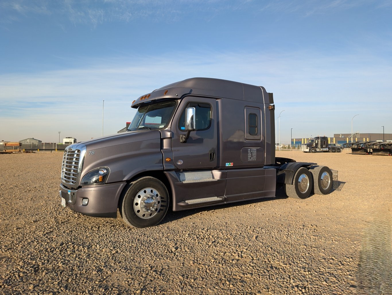 2017 Freightliner Cascadia 125 T/A Sleeper Truck Tractor