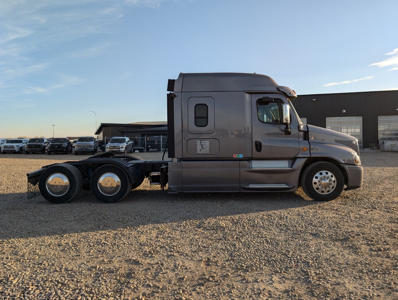 2017 Freightliner Cascadia 125 T/A Sleeper Truck Tractor