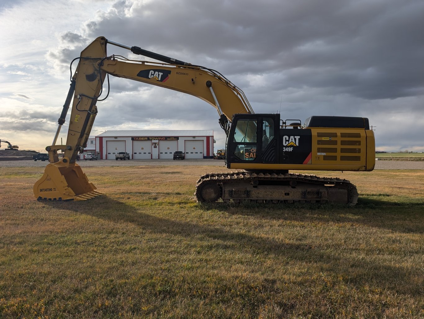 2016 Caterpillar 349FL Excavator w/ Thumb