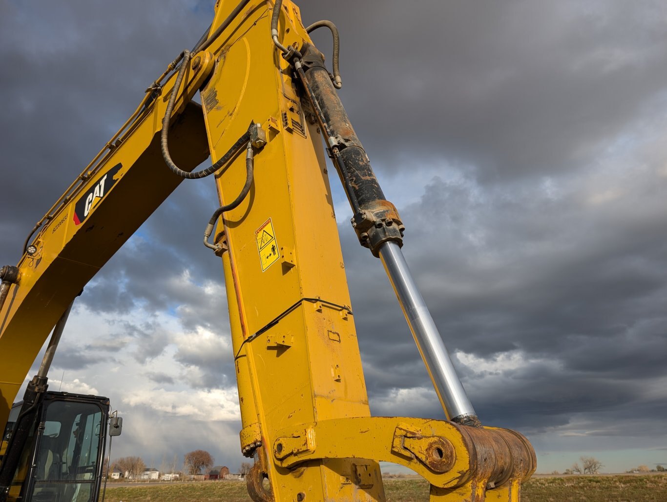 2016 Caterpillar 349FL Excavator w/ Thumb