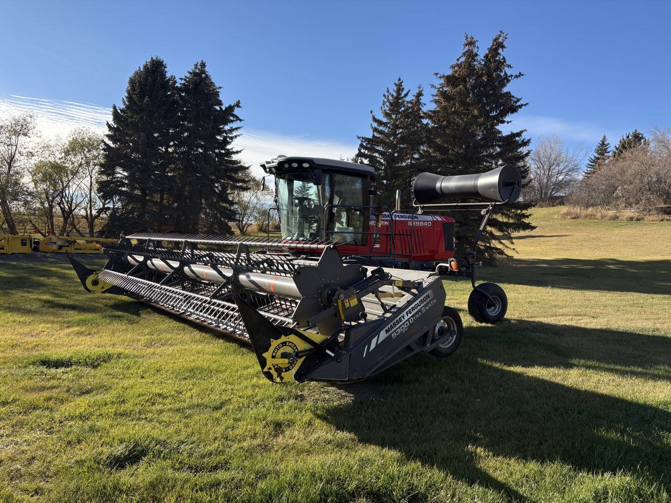 2016 Massey Ferguson WR9840