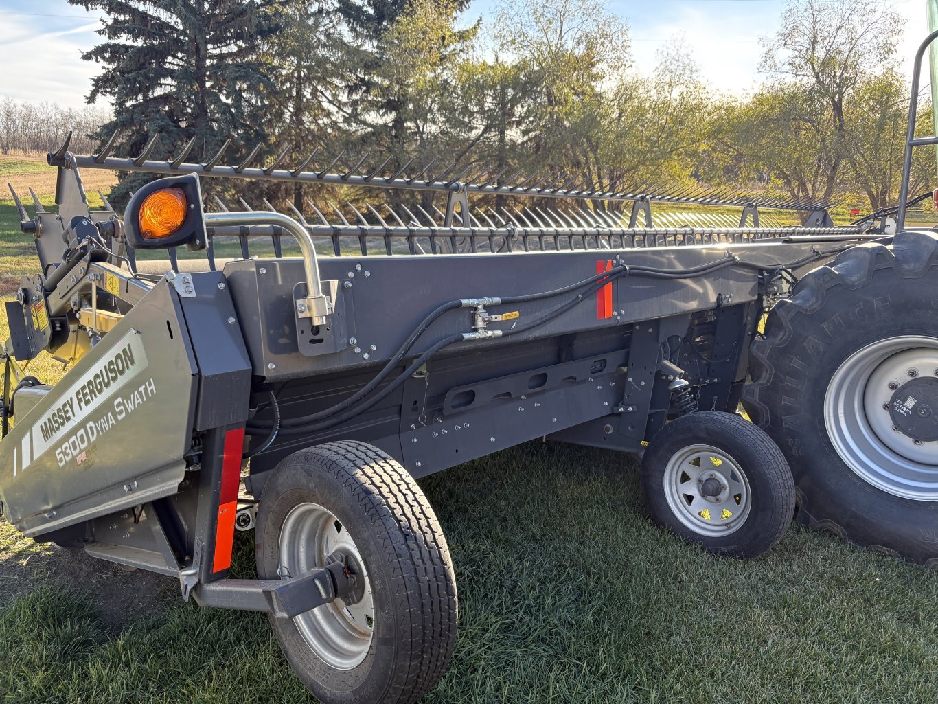 2016 Massey Ferguson WR9840