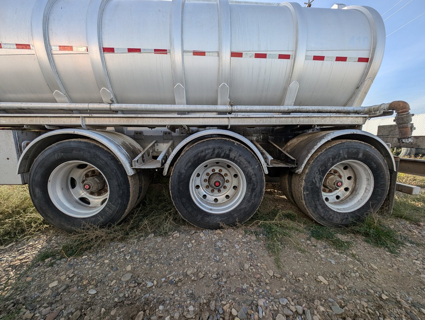 2012 Heil TC 407 Tri axle Aluminum Tank Trailer