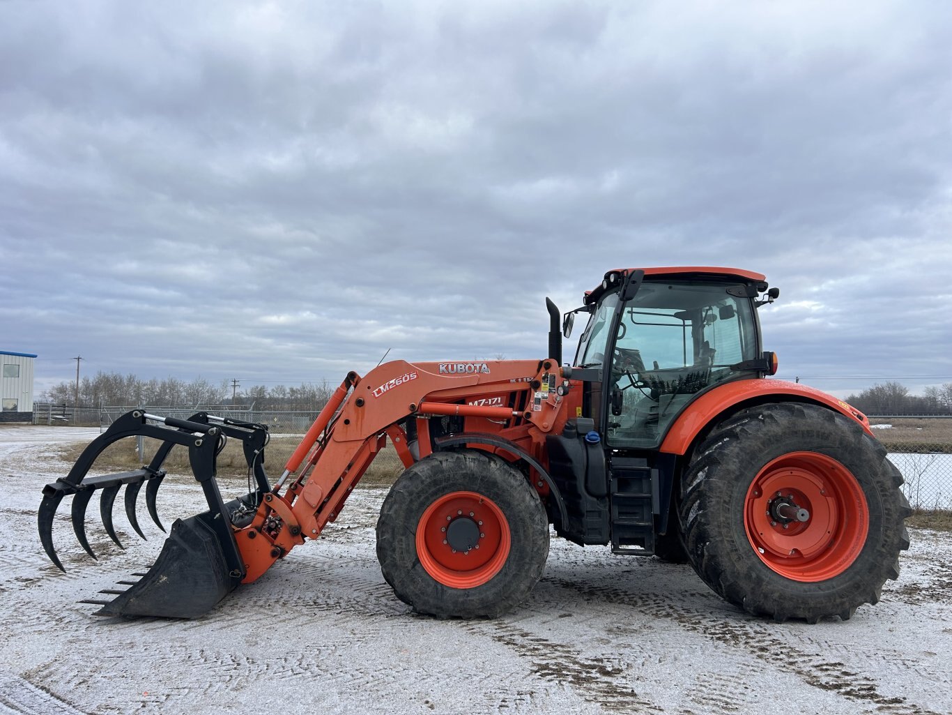 2016 Kubota M7 171 PS FWA Loader Tractor w/ Grapple