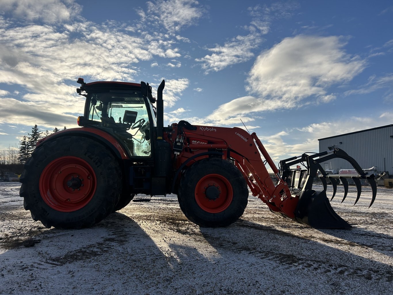 2020 Kubota M7 172P KVT FWA Loader Tractor w/ Grapple