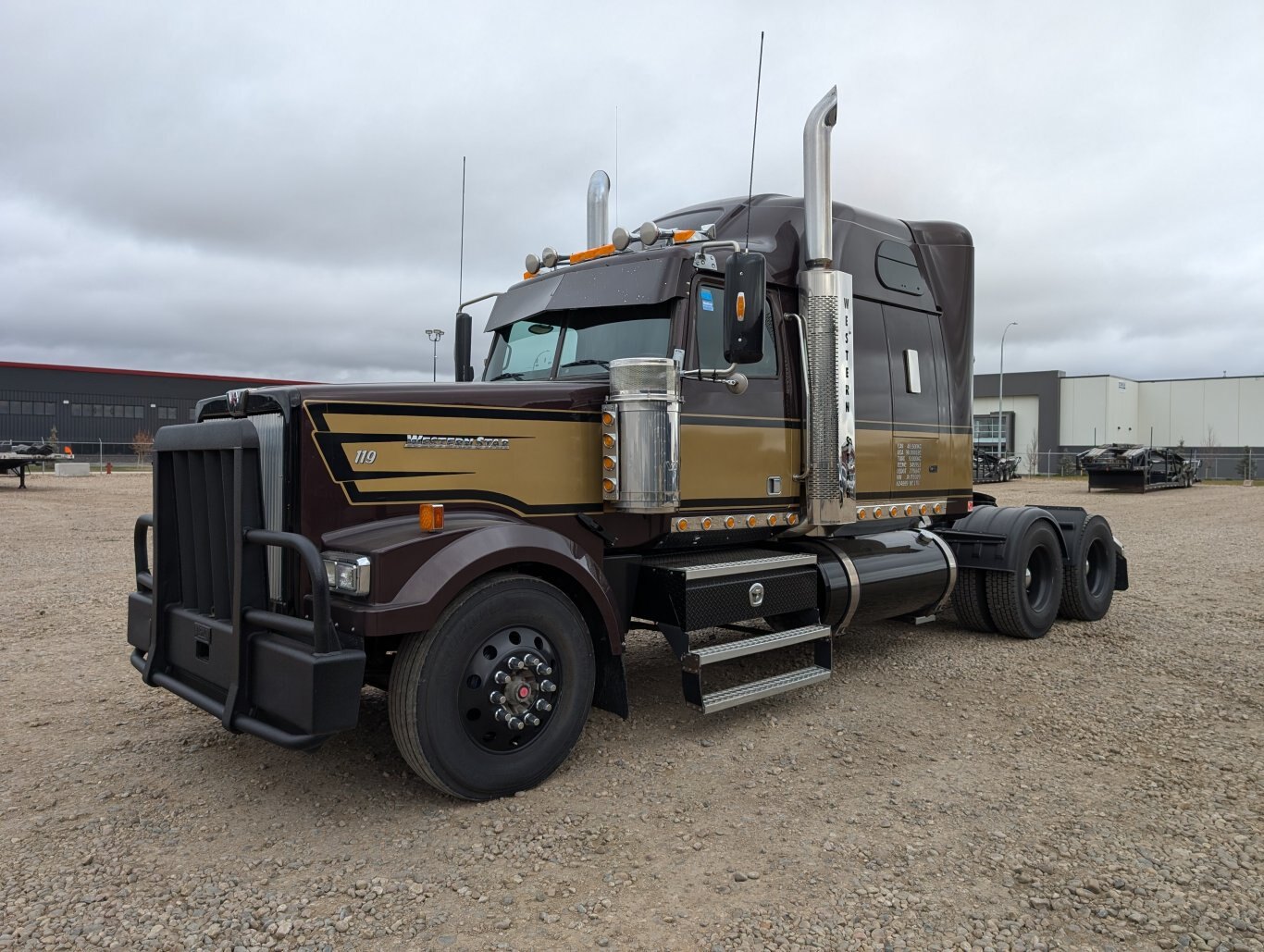 2018 Western Star 4900EX Glider T/A Sleeper Truck Tractor