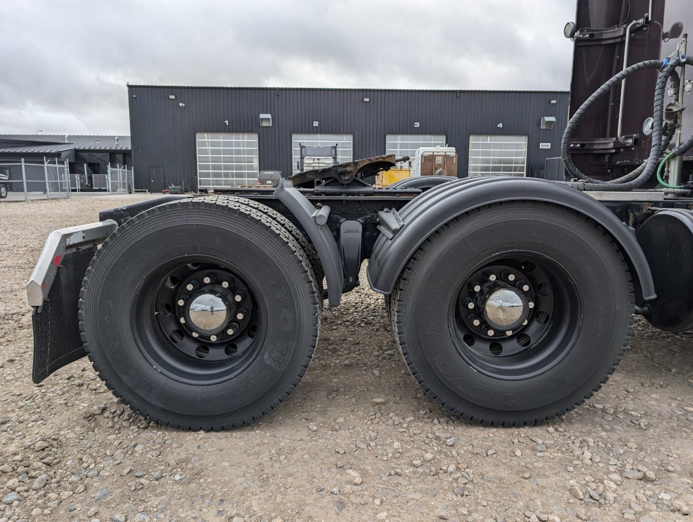 2018 Western Star 4900EX Glider T/A Sleeper Truck Tractor