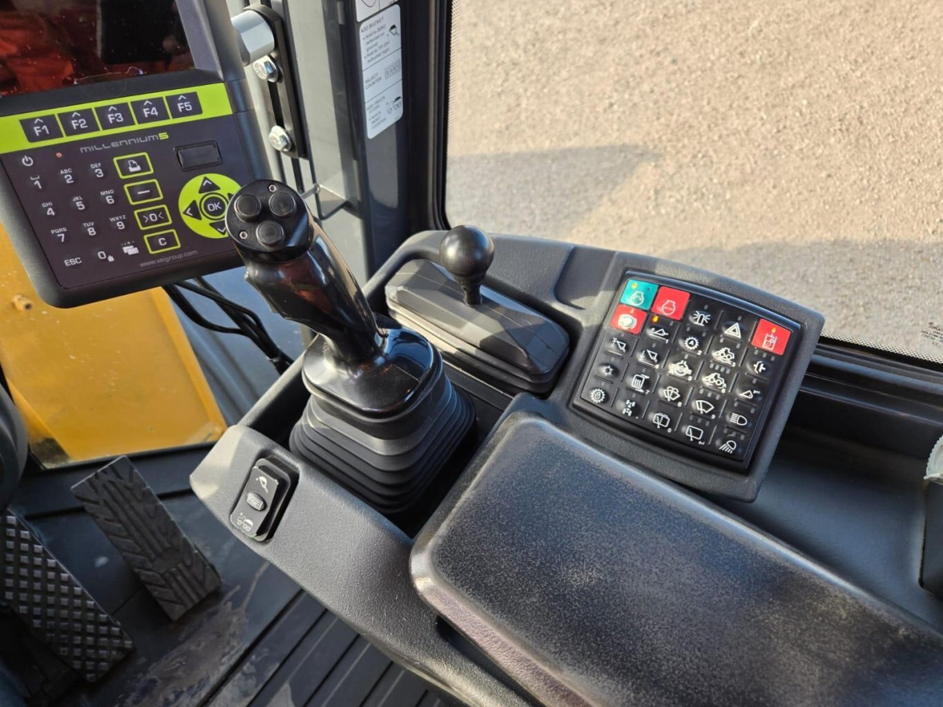 2015 John Deere 644K Wheel Loader w/ Scale