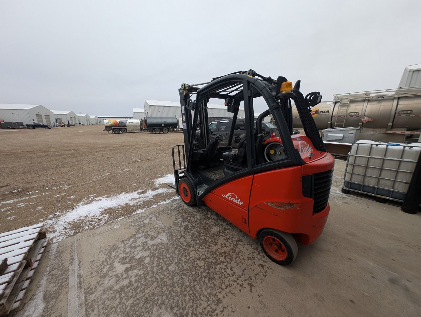 2007 Linde H25C 5000 lb Propane Forklift