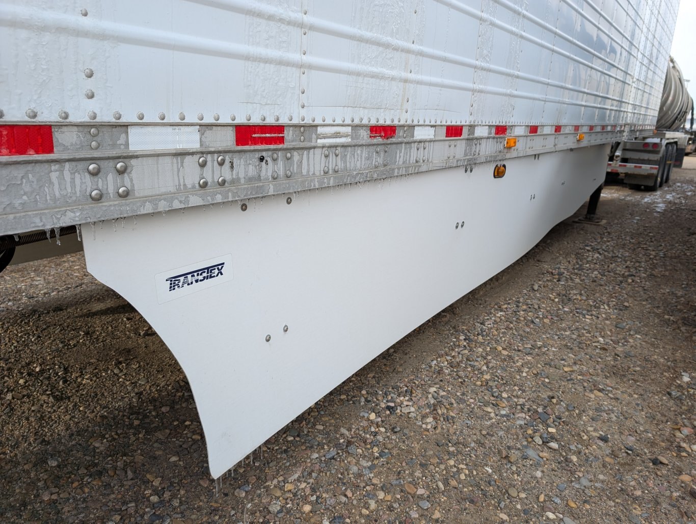 2005 Unity 53 ft T/A Reefer Trailer