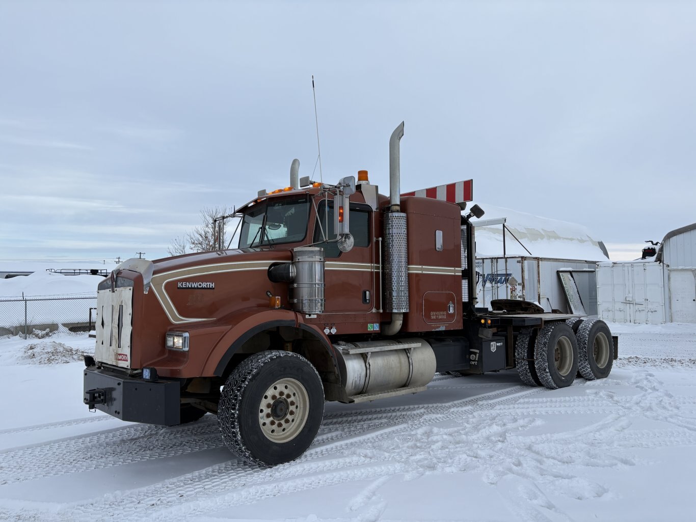 2006 Kenworth 6x4 Winch Tractor