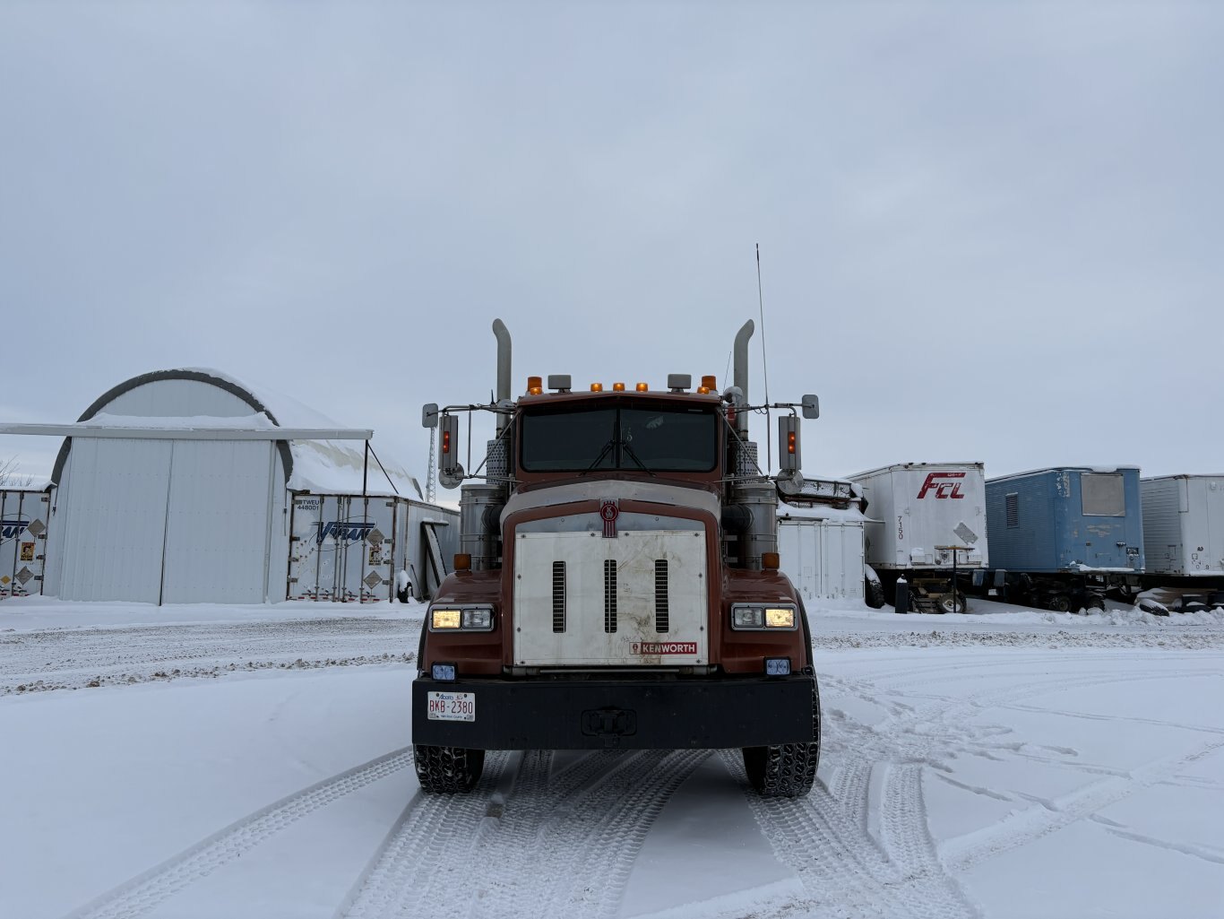 2006 Kenworth 6x4 Winch Tractor