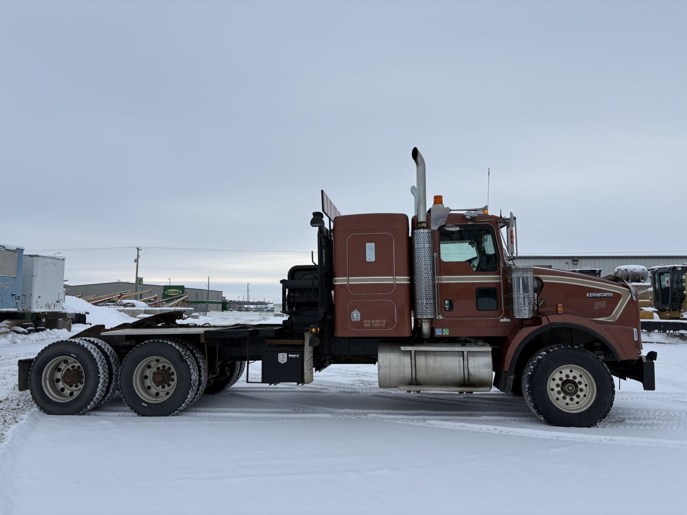 2006 Kenworth 6x4 Winch Tractor