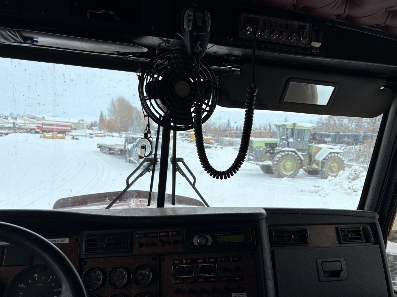 2006 Kenworth 6x4 Winch Tractor