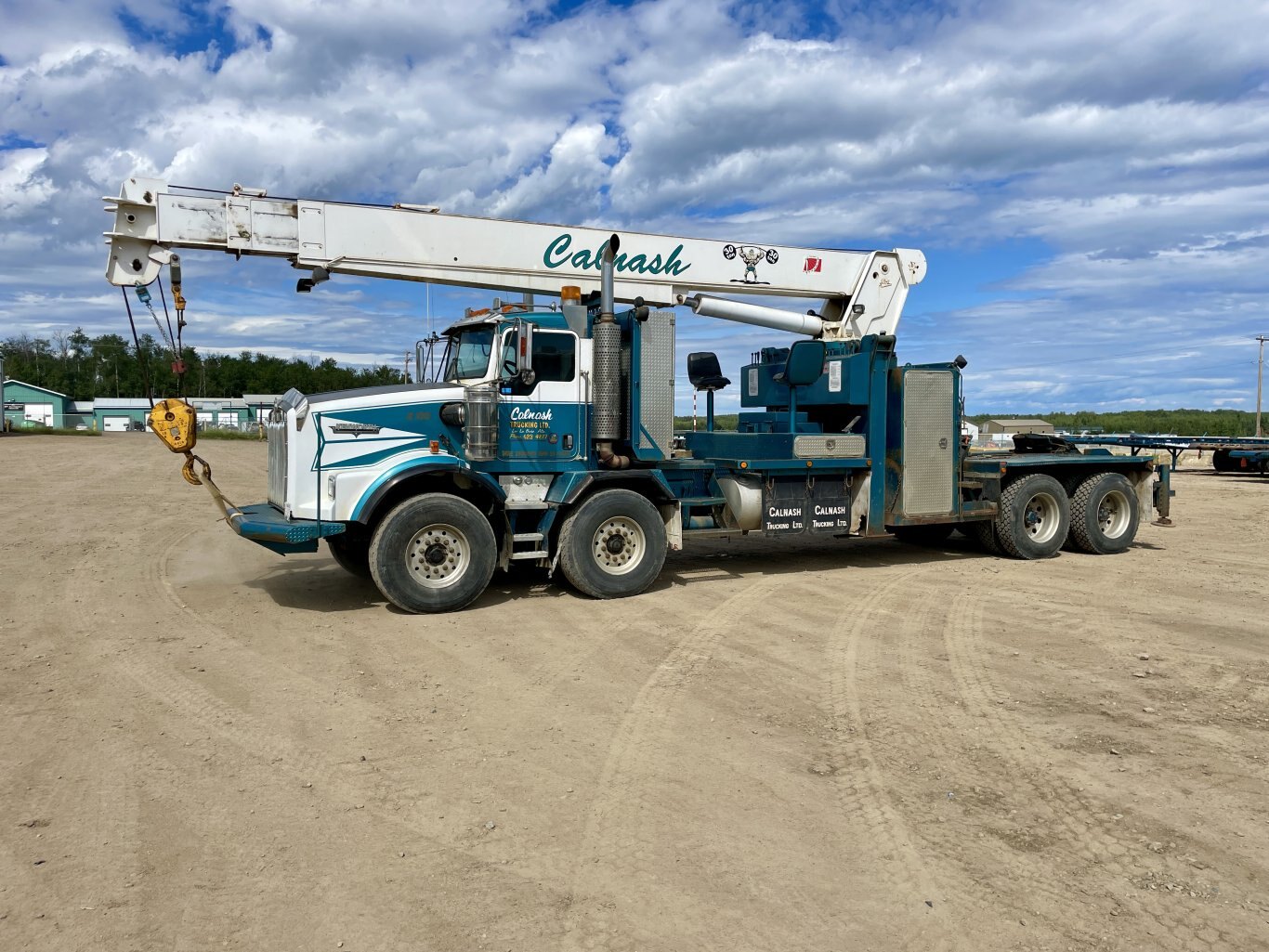 2006 Kenworth T800B 8x4 Weldco HL30TC70 Picker Boom Truck