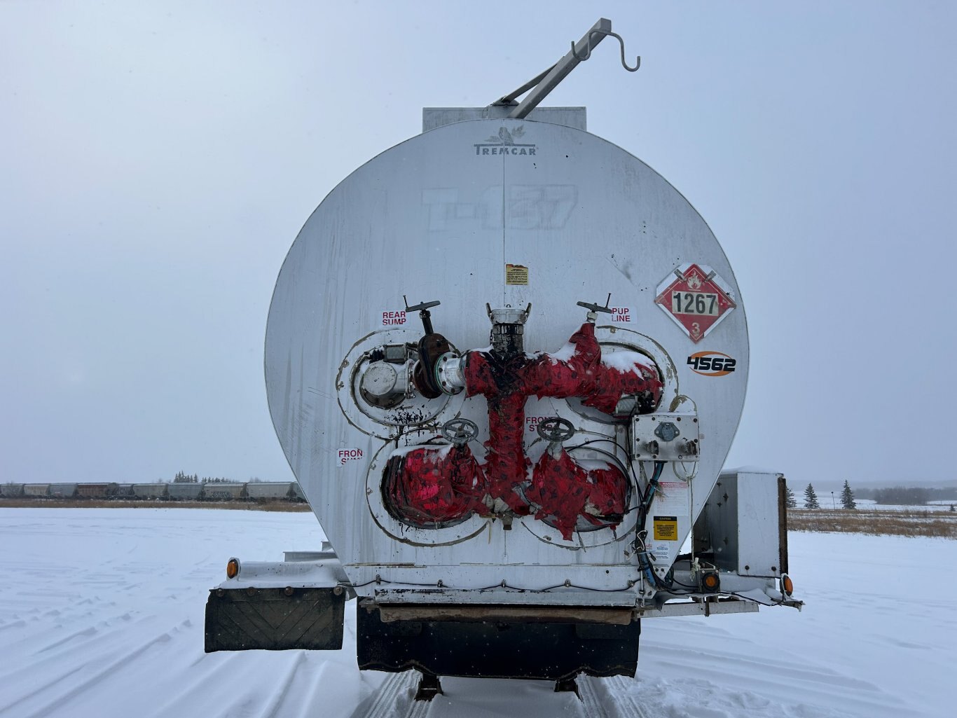 2012 Tremcar TC407 Super B tanker trailer