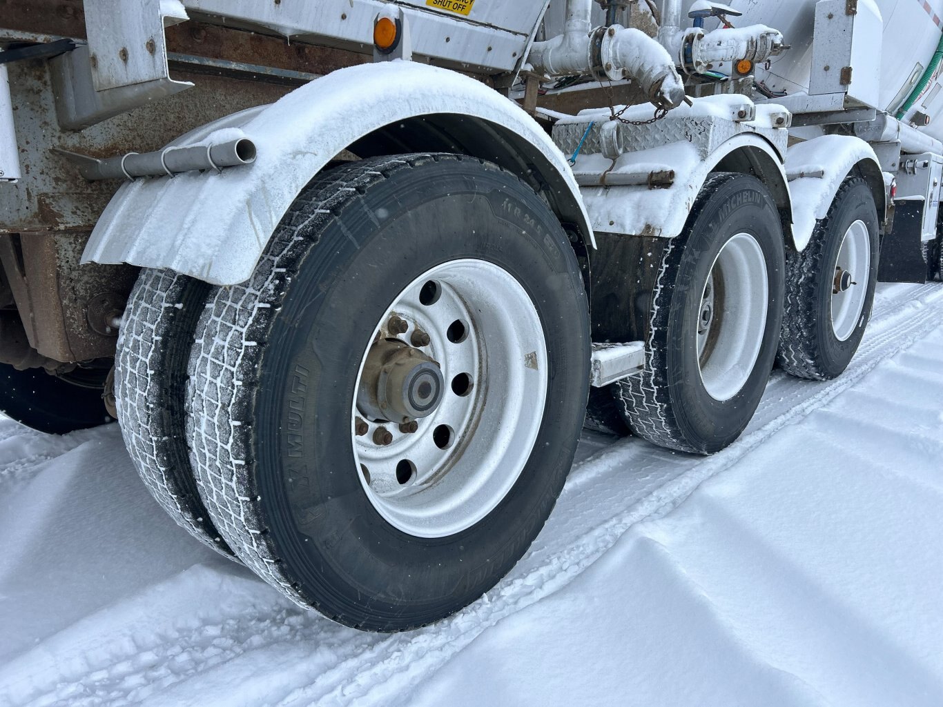 2012 Tremcar TC407 Super B tanker trailer