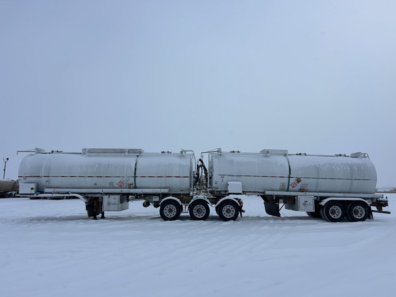 2012 Tremcar TC407 Super B tanker trailer