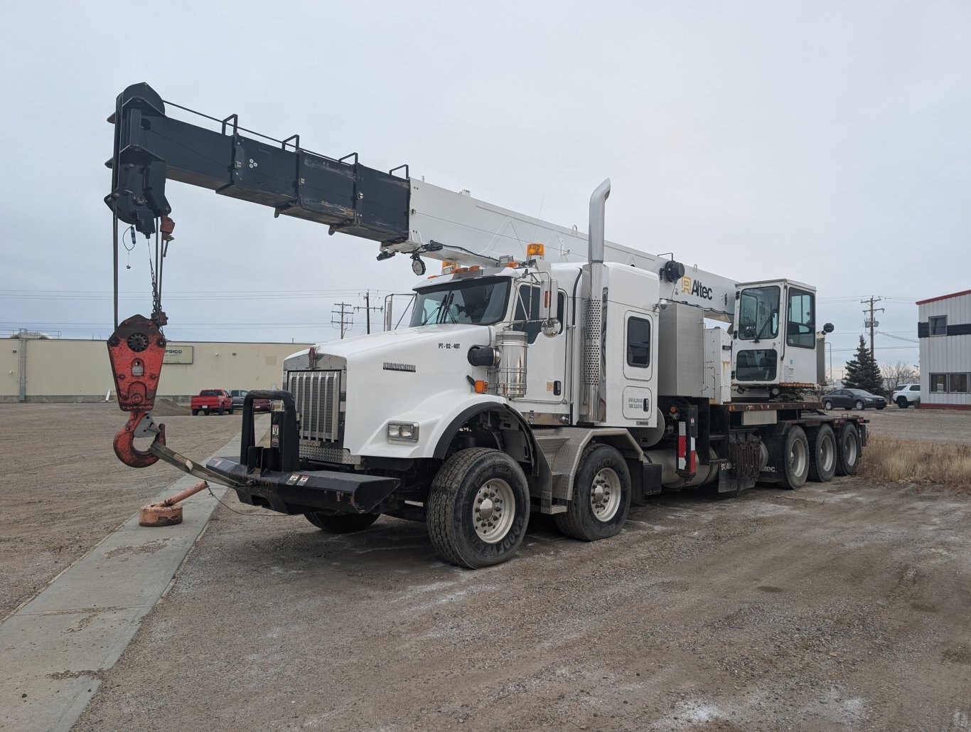 2013 Kenworth T800 Tandem/Tri drive Altec 40 127 Boom Truck