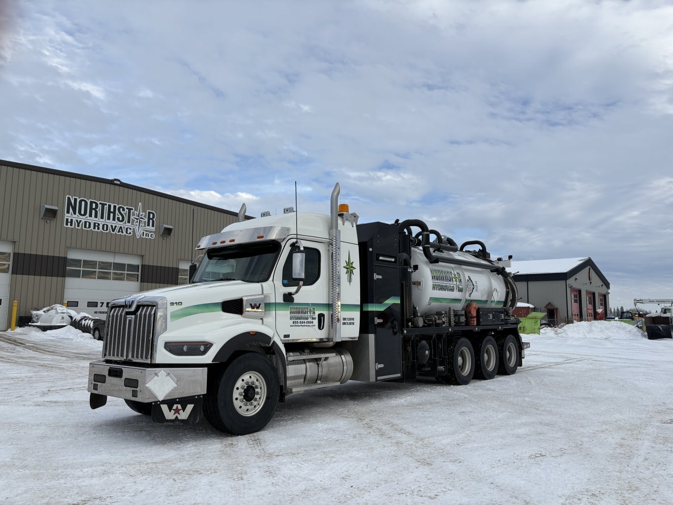 2023 Western Star 49X 8x6 Combo Vac Truck