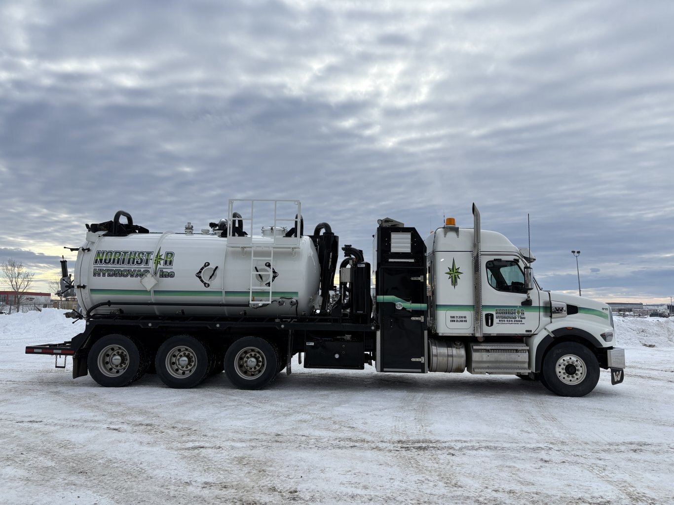 2023 Western Star 49X 8x6 Combo Vac Truck