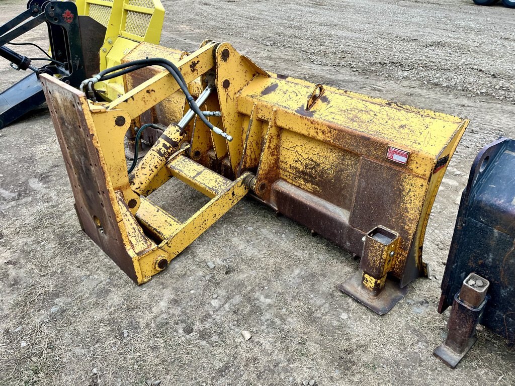 WBM Dozer Blade & WBM Hydraulic Motor Grader Lift Group