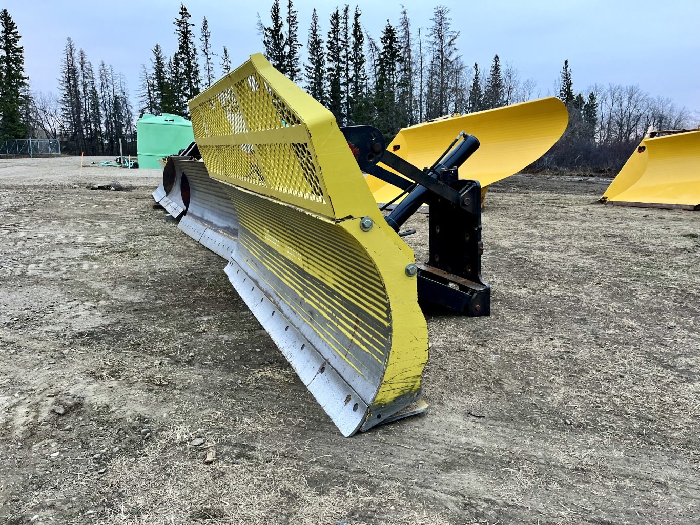 Degelman Dozer Blade & Capital I Hydraulic Motor Grader Lift Group