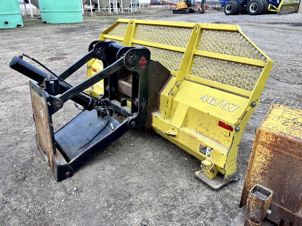 Degelman Dozer Blade & Capital I Hydraulic Motor Grader Lift Group