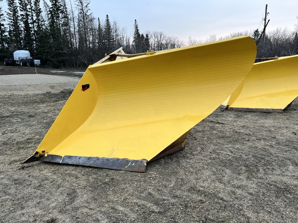 WBM Weldco Beales Motor Grader V Plow w/ Quick Attach