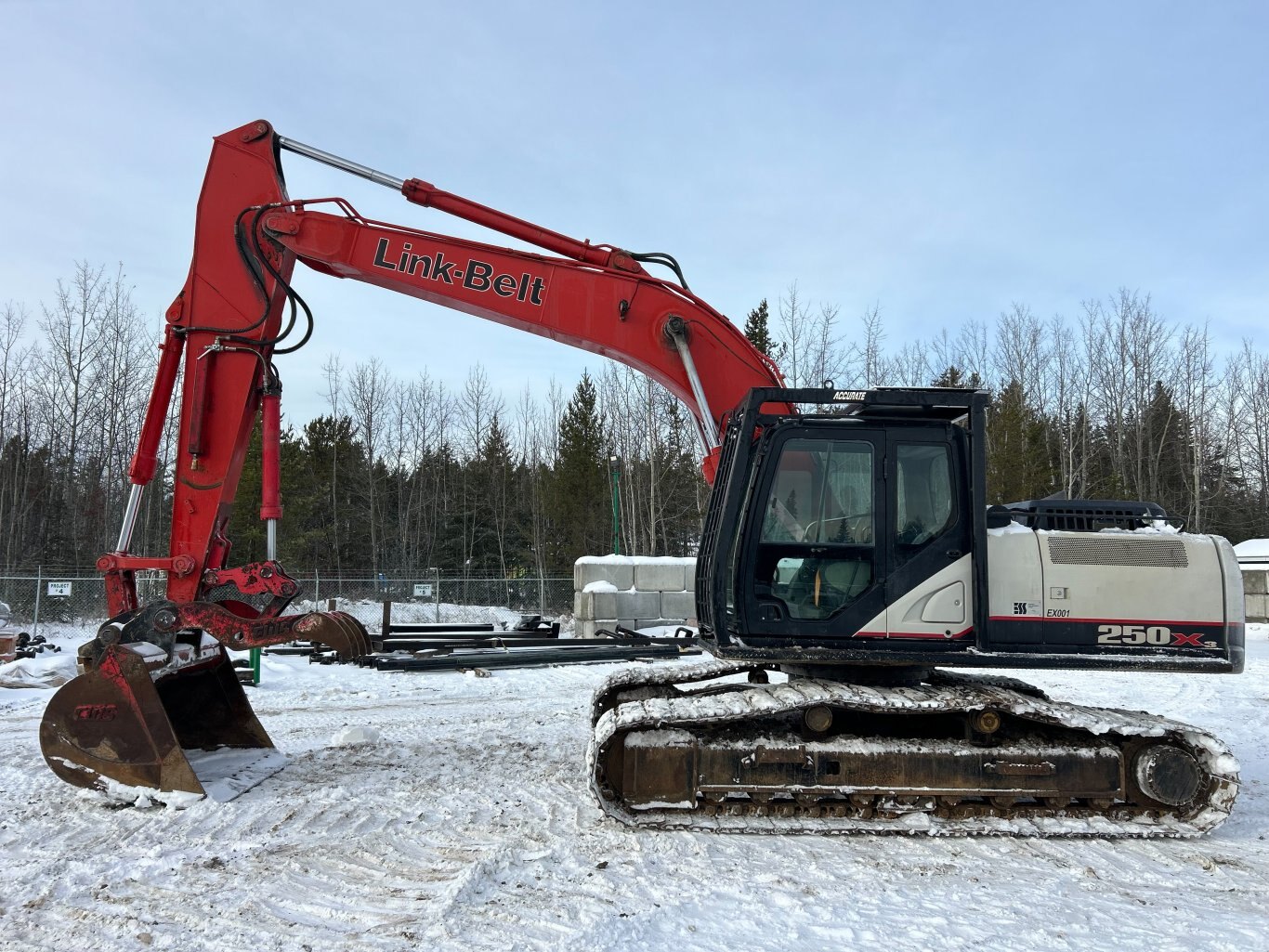 2012 Link Belt 250x3 Excavator w/ Thumb