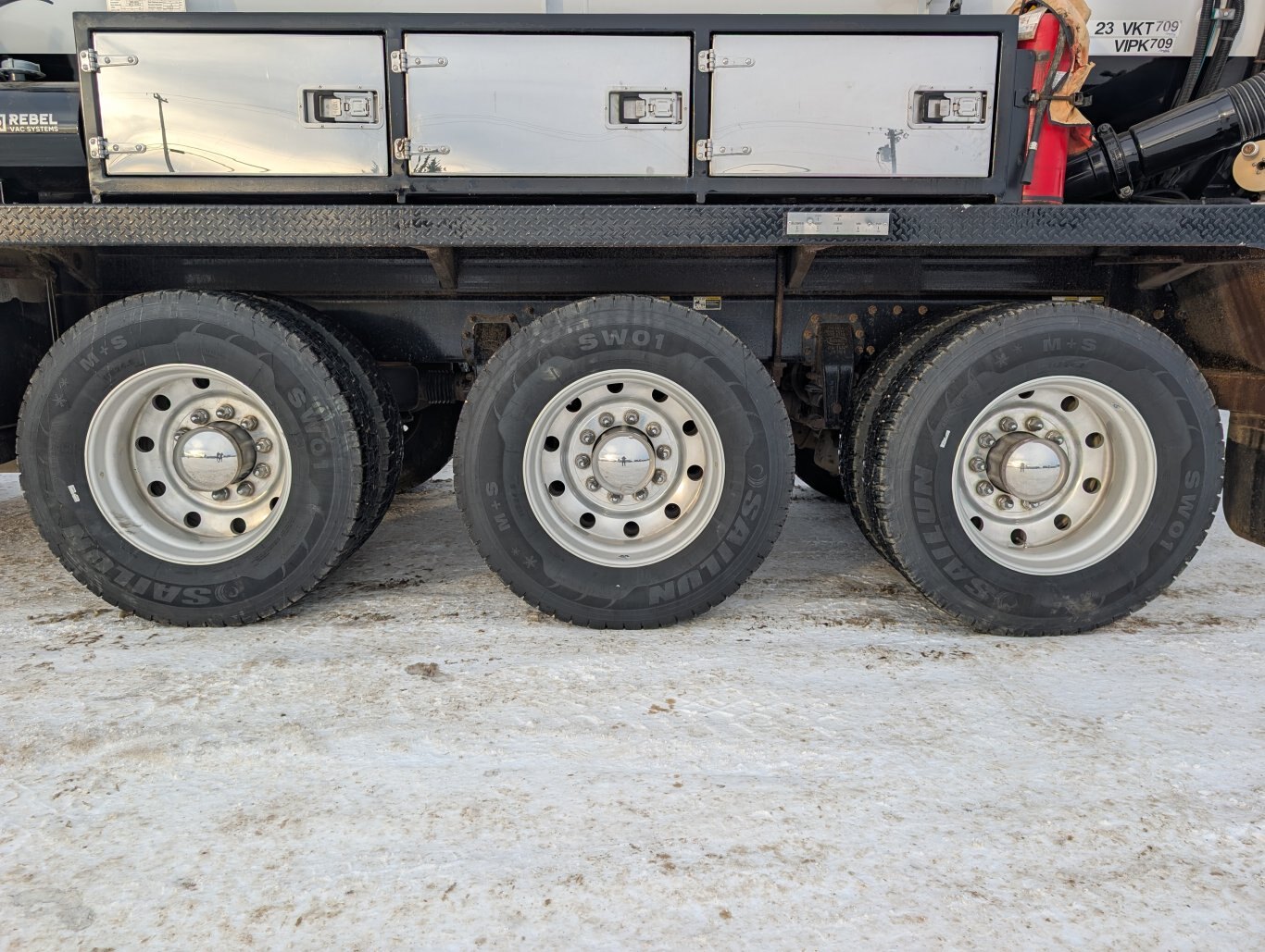 2019 Peterbilt 567 8x6 Rebel Combo Vac Truck