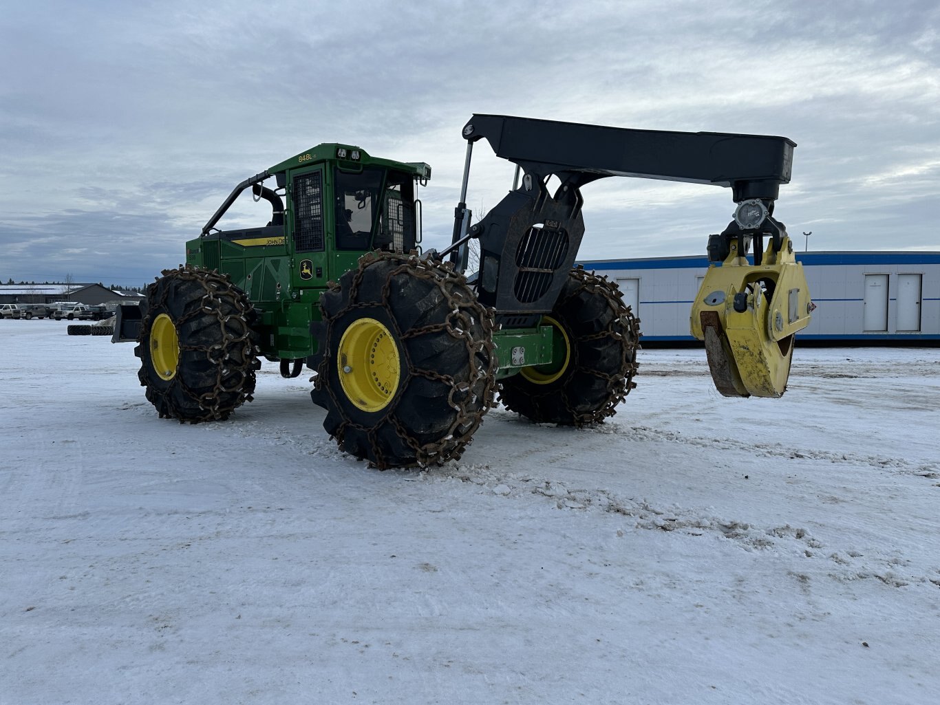 2023 John Deere 848L II Grapple Skidder