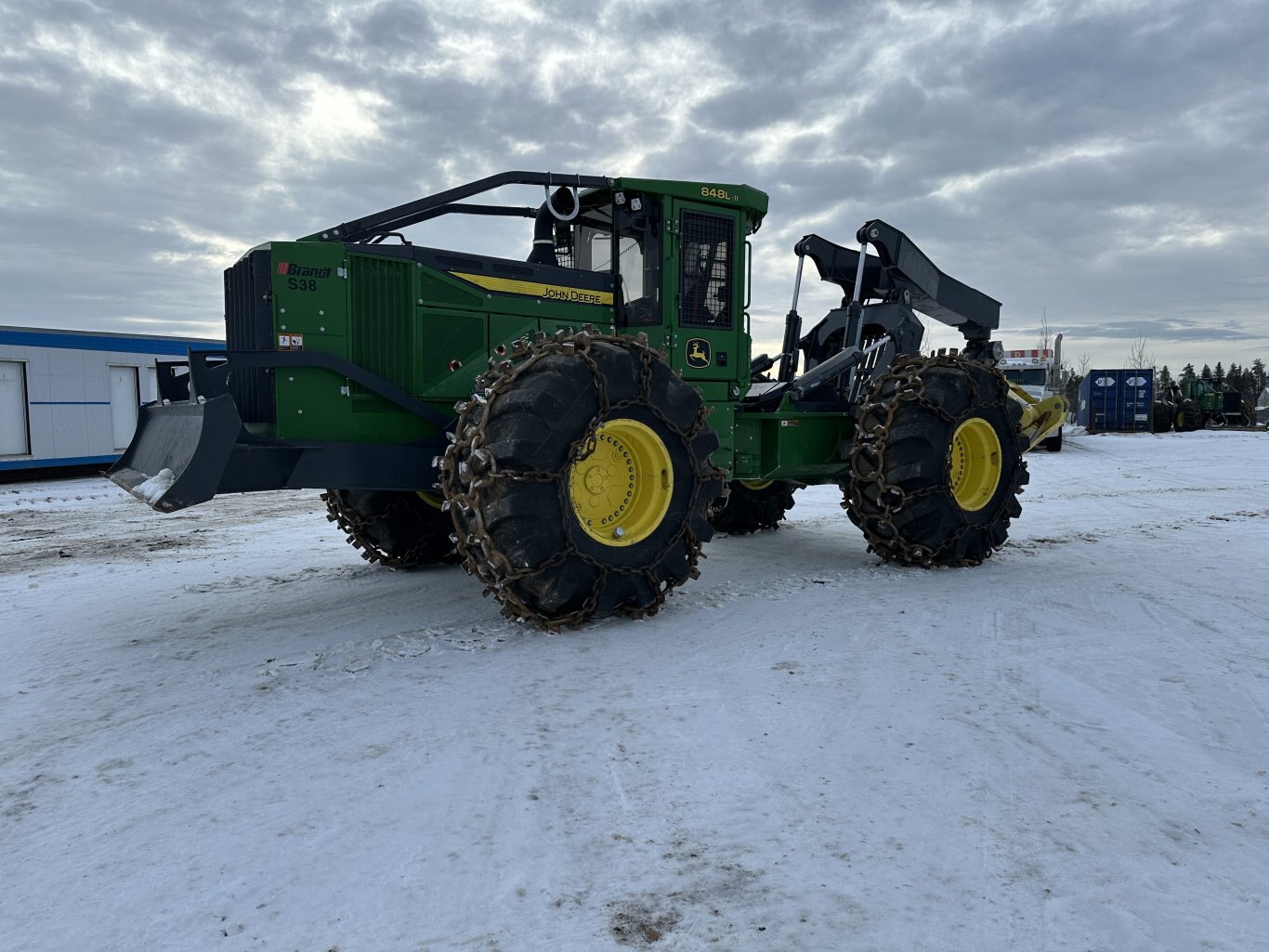 2023 John Deere 848L II Grapple Skidder