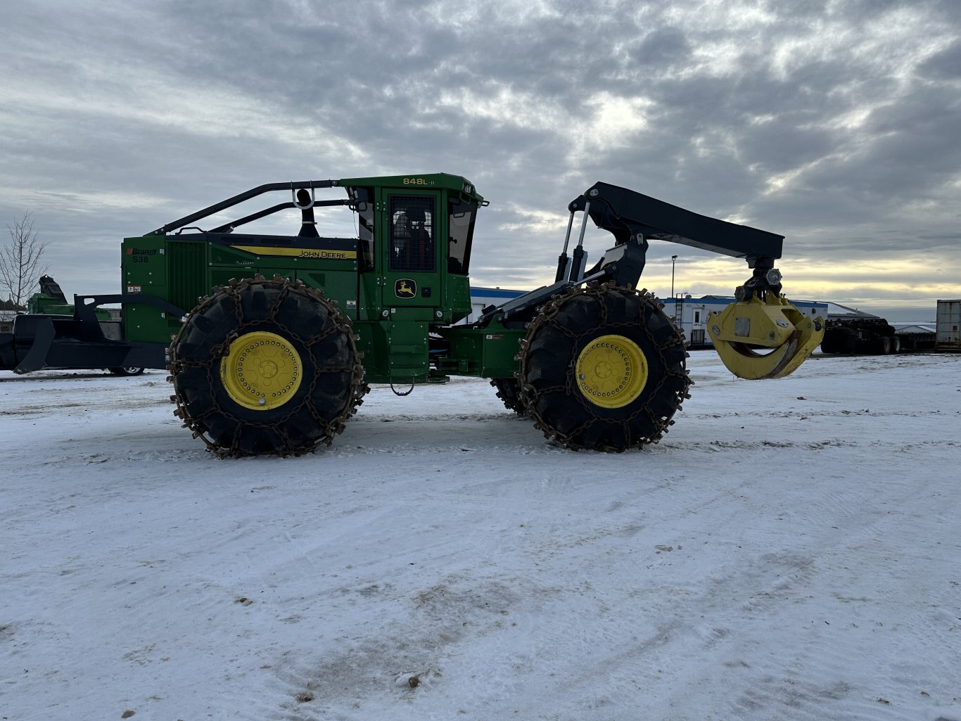 2023 John Deere 848L II Grapple Skidder