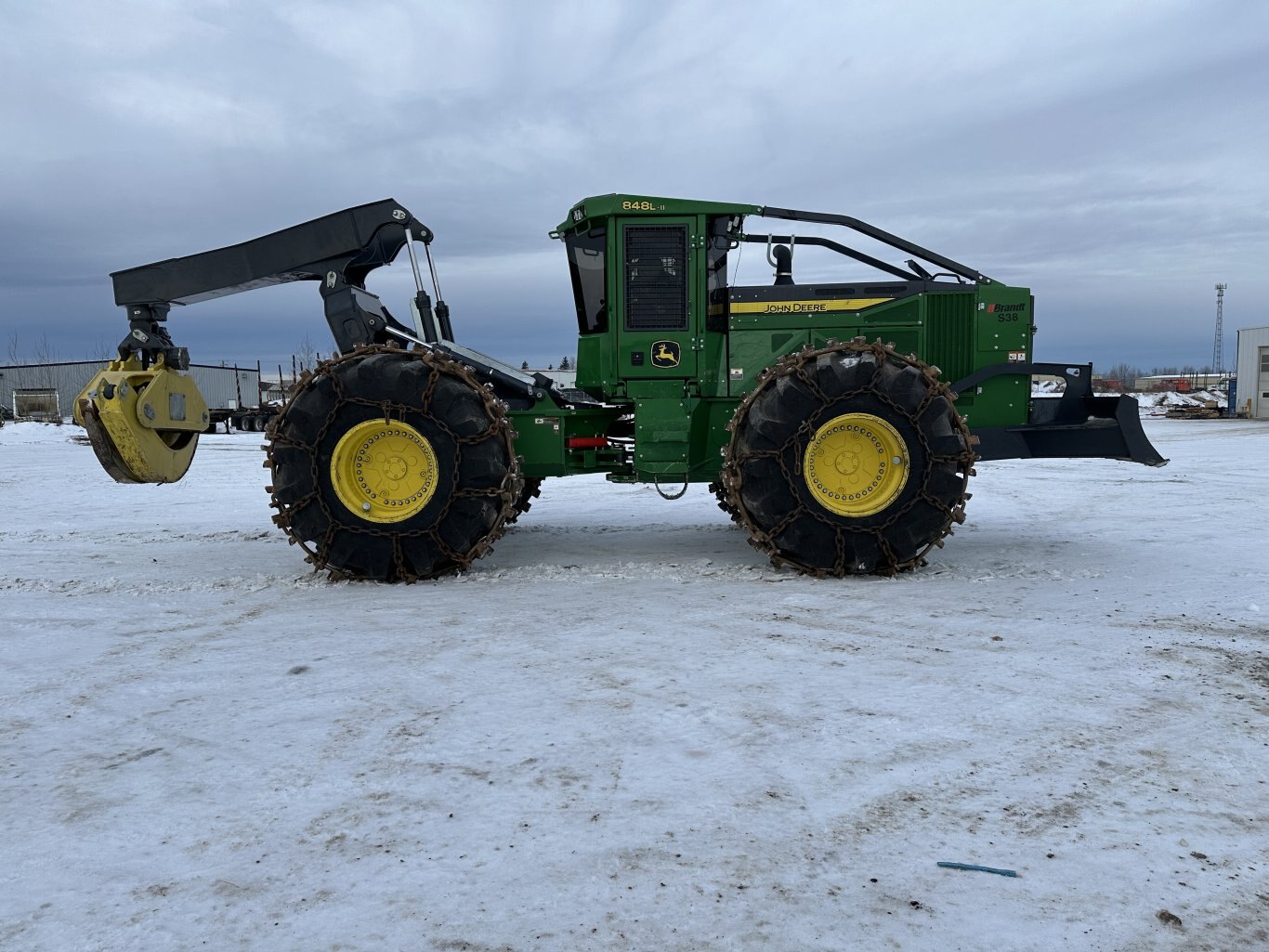 2023 John Deere 848L II Grapple Skidder