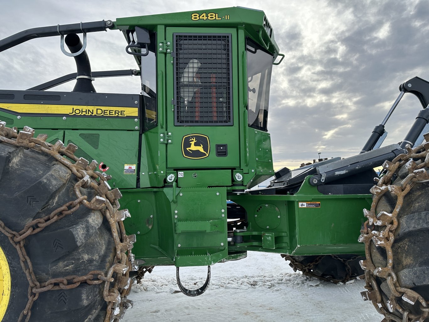 2023 John Deere 848L II Grapple Skidder